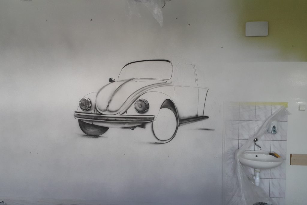 Malowanie VW Garbusa na ścianie, mural Toruń