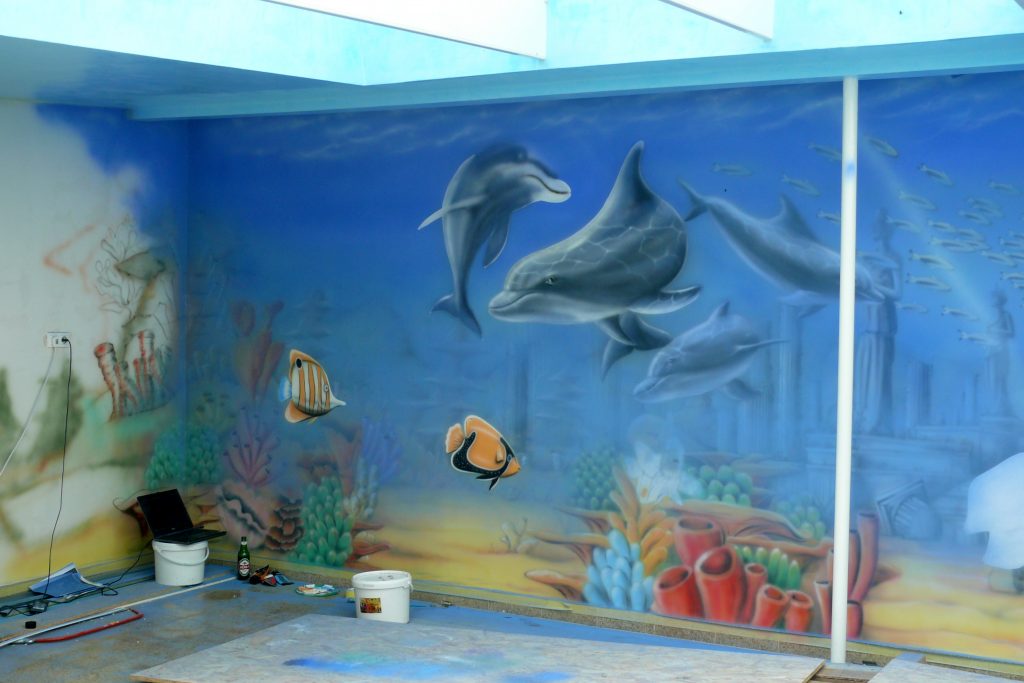 Malowanie na basenie, mural 3D
