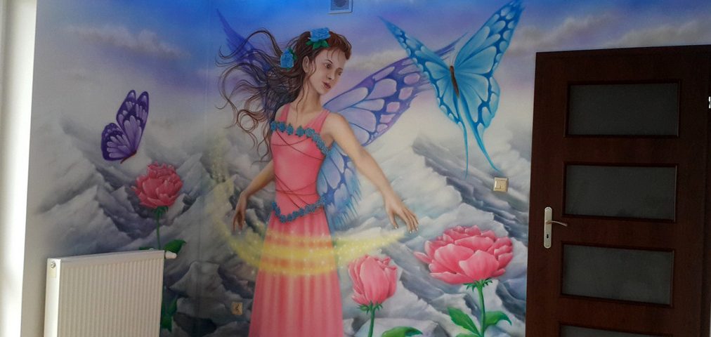 MAlowanie w pokoju dziewczynki, graffiti w pokoju nastolatki