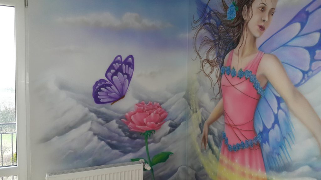 Malowanie pokoju dziewczynki, malowanie księżniczki na ścianie, pokój dziewczynki inspiracje