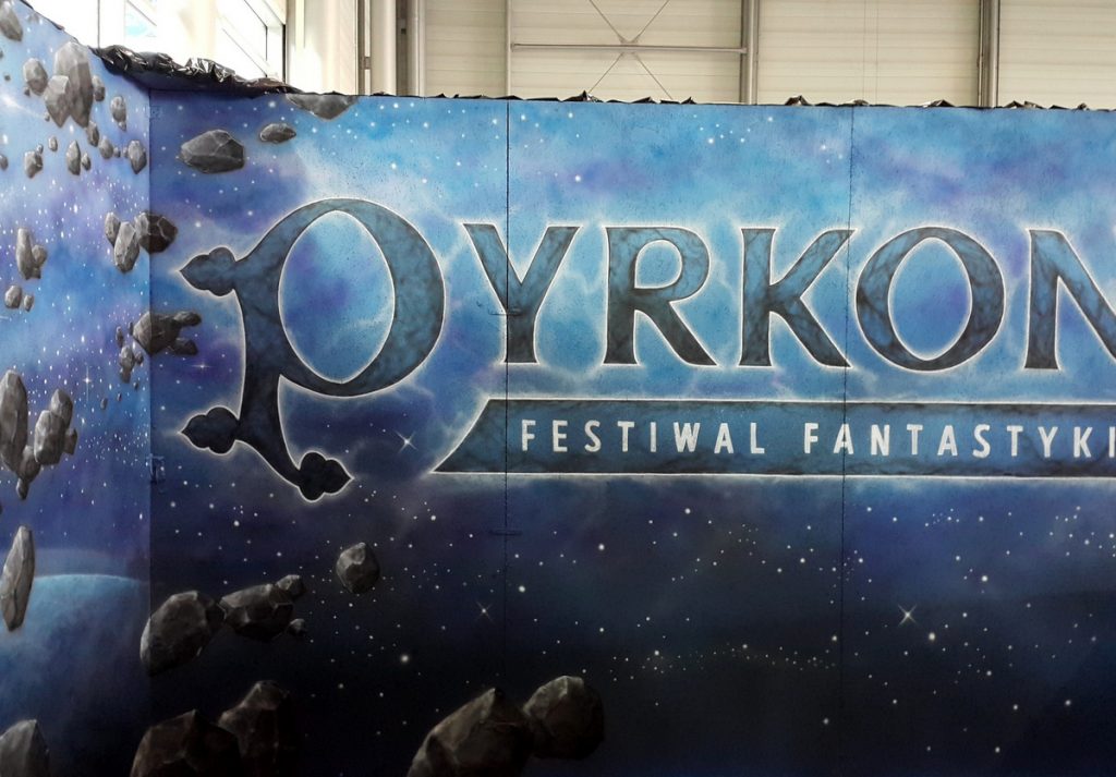 Pyrkon Festiwal Fantastyki 2018, malowanie astronauty, mural na pyrkonie