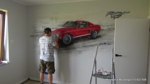 Mural o tematyce motoryzacyjnej, graffiti mustang