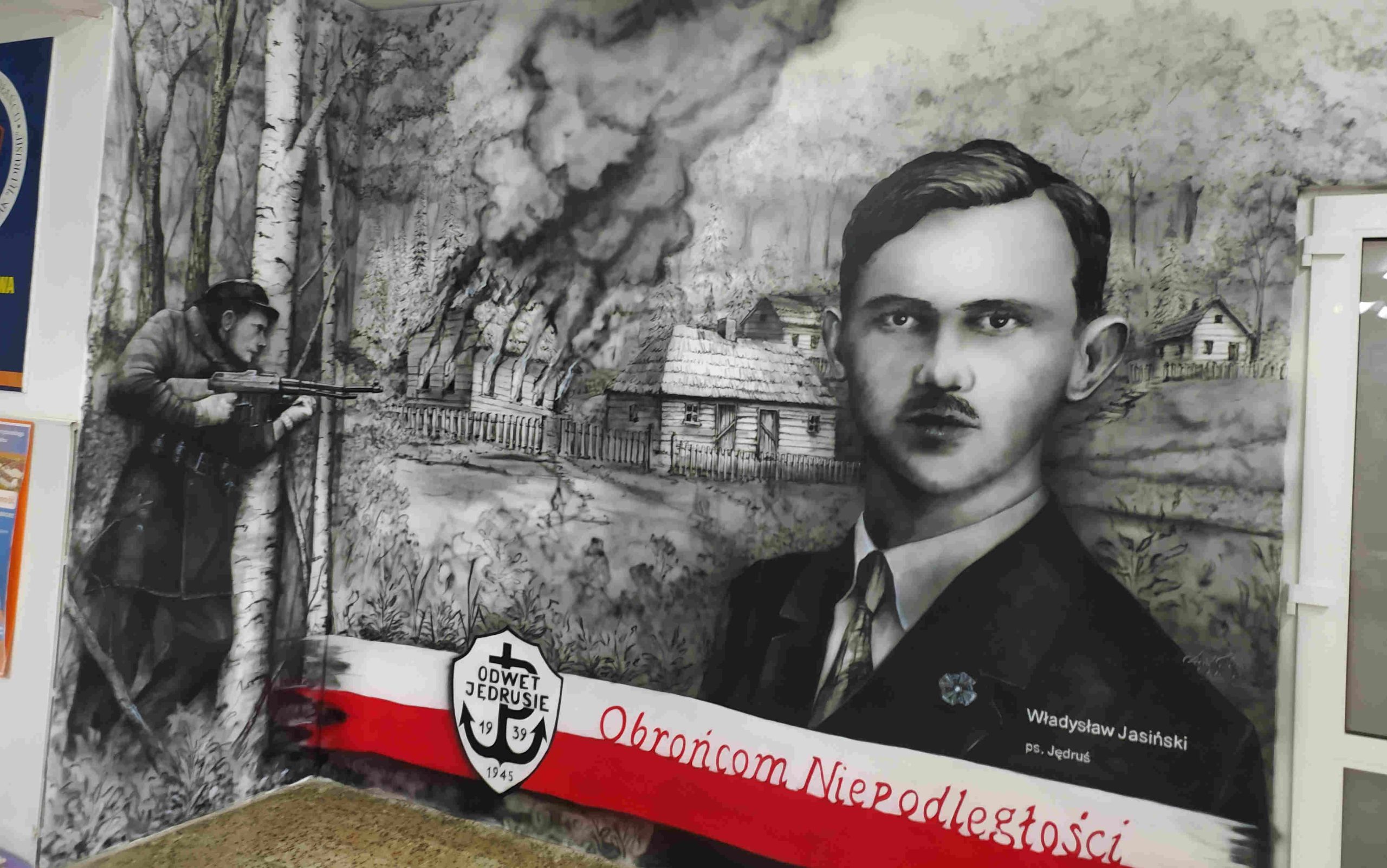 Mural patriotyczny promujący edukacje