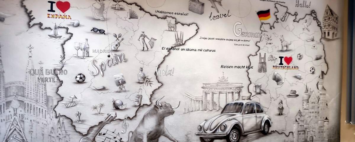 Mural namalowany w sali językowej, sala Hiszpańskiego i klasa języka Nienieckiego
