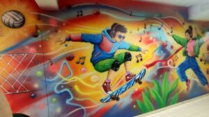 Malowanie murali młodzieżowych Warszawa, murale w szkołach