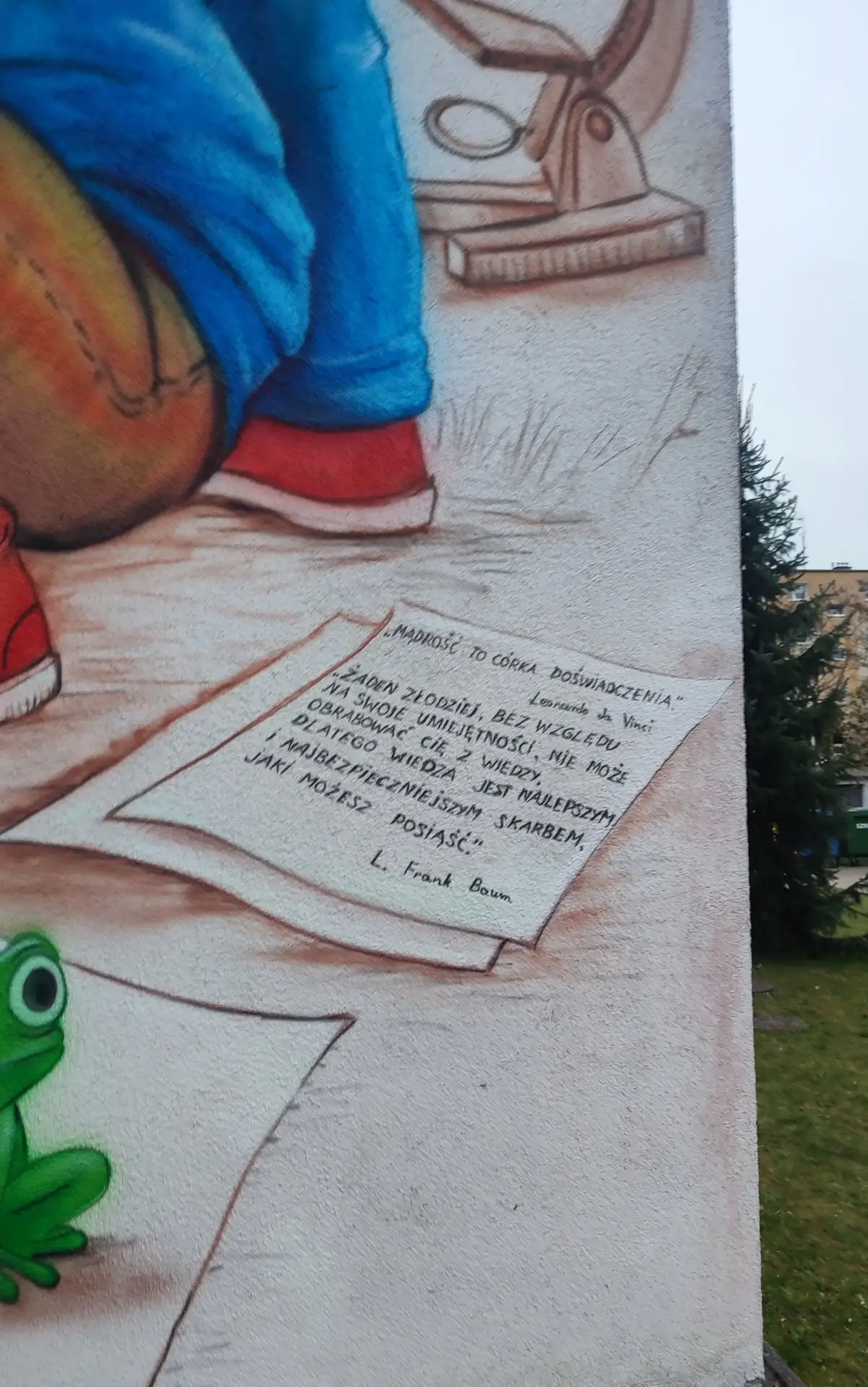 Mural zewnętrzny o tematyce edukacyjnej, malowanie przedszkola,