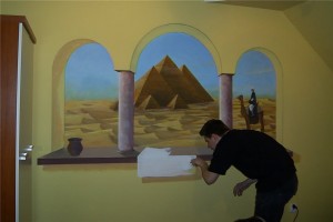 4.-artystyczne malowanie ściany